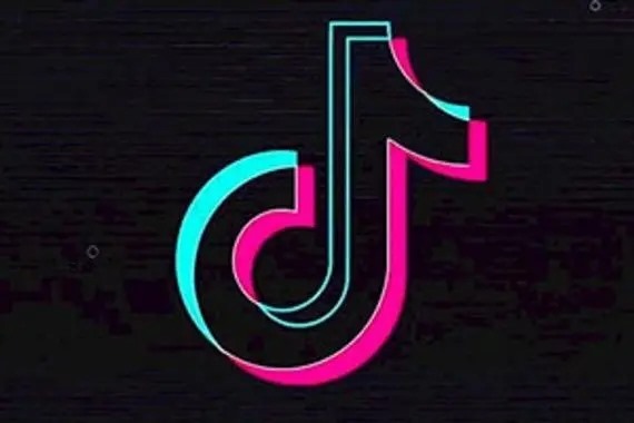 安卓版本的手机，要设置朋友圈伪装定位，怎么弄？下什么软件？